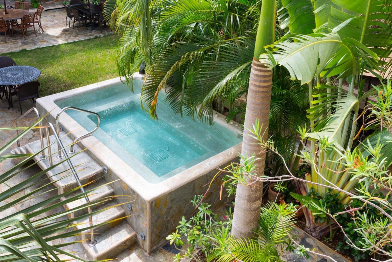 Alamos Inn Hotel Con Jacuzzi Y Piscina Cancún Buitenkant foto
