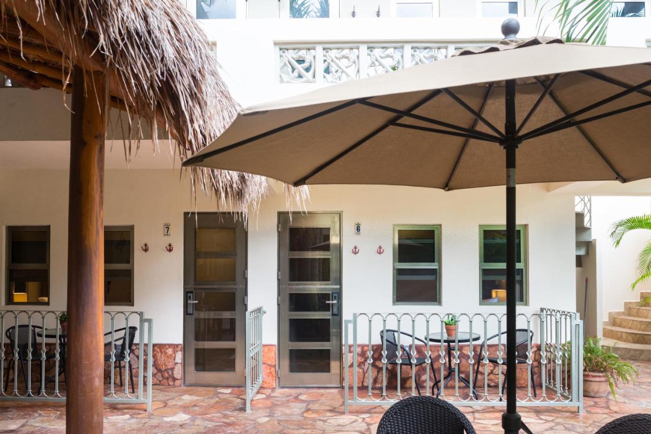 Alamos Inn Hotel Con Jacuzzi Y Piscina Cancún Buitenkant foto