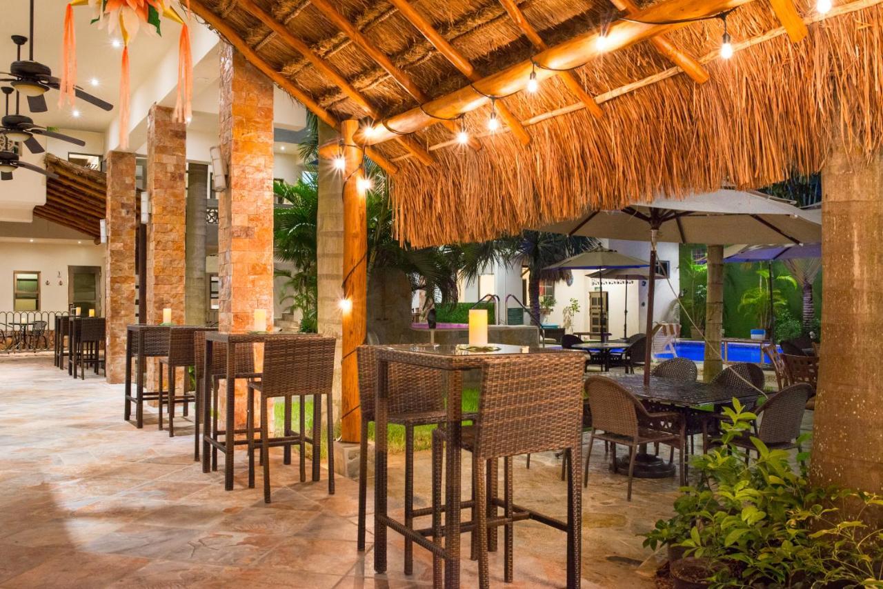Alamos Inn Hotel Con Jacuzzi Y Piscina Cancún Buitenkant foto