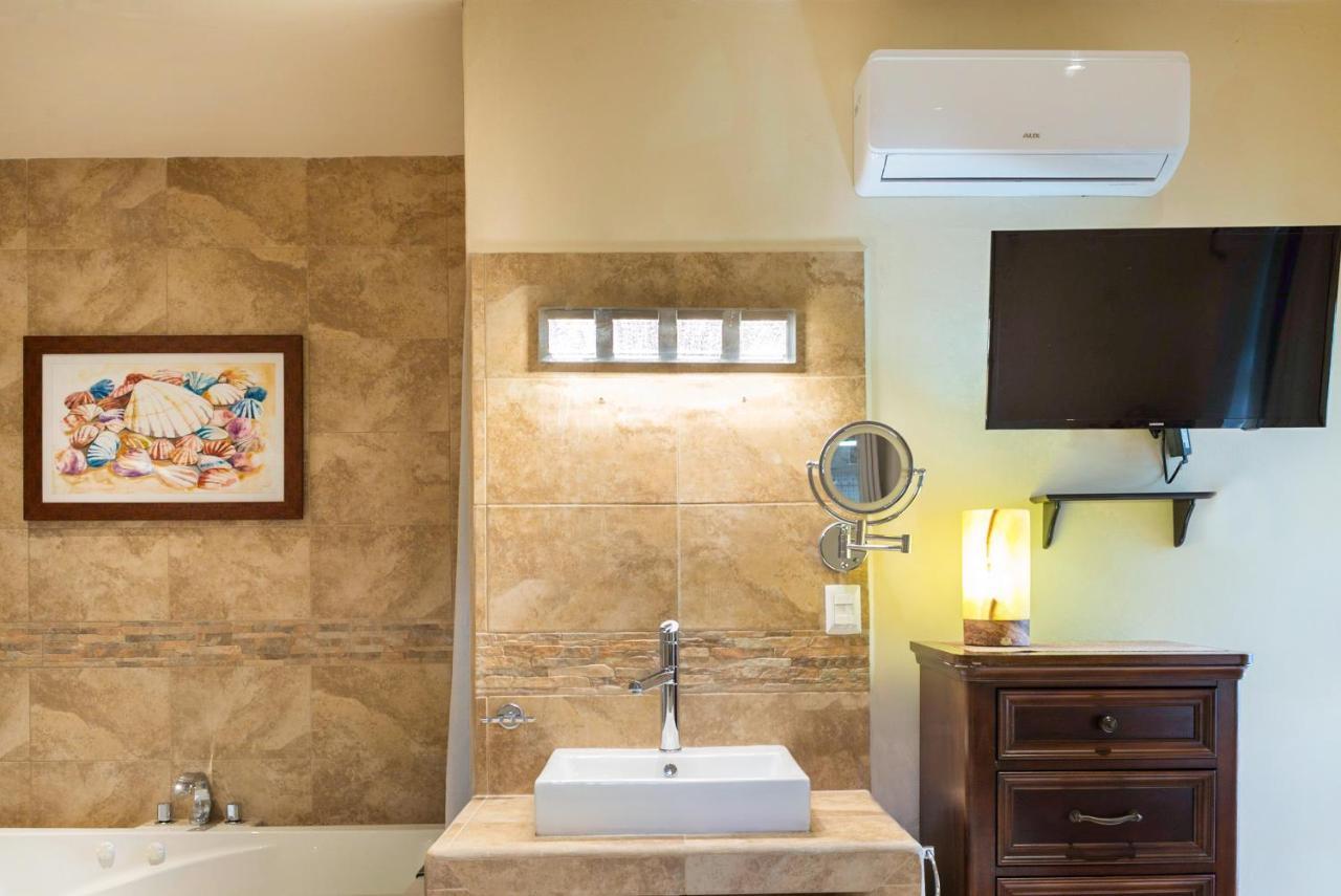 Alamos Inn Hotel Con Jacuzzi Y Piscina Cancún Buitenkant foto